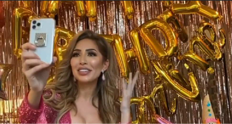 Farrah Abraham Mommy-Shamed For Allowing Sophia to Have ‘Long Nails.’